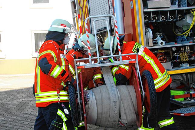 Zu einem Einsatz in Riedböhringen musste die Blumberger Feuerwehr ausrücken. Im Pfarrhaus war der Keller voller Wasser.