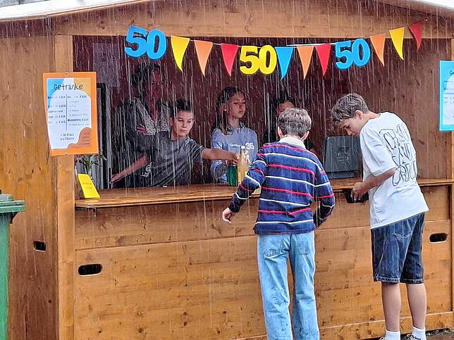 Bild 8: Das Schulfest am GvZ in Meßkirch begeistert mit buntem Programm