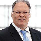 Michael Schwabe führt seit mehr als einem Jahrzehnt den Automobilzulieferer ETO aus Stockach, nahe des Bodensees. Bekannt ist das ...