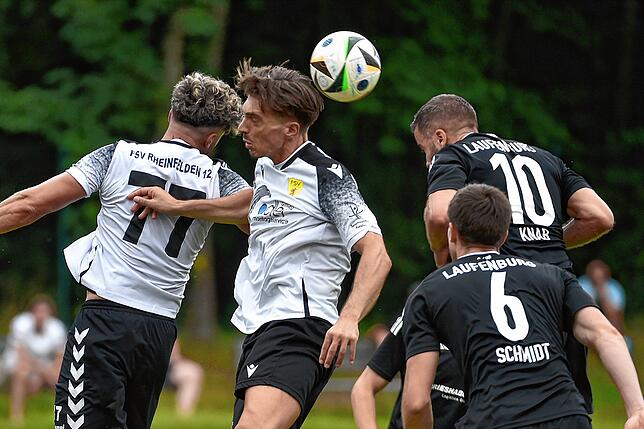 Bild 20: SV 08 Laufenburg und der FSV Rheinfelden trennen sich im Derby torlos – und wir haben Bilder!