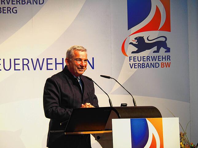 „Sie zeigen hohes Engagement und persönlichen Einsatz, sie geben den Mensch Sicherheit und stabilsieren unseren Staat und unsere ...