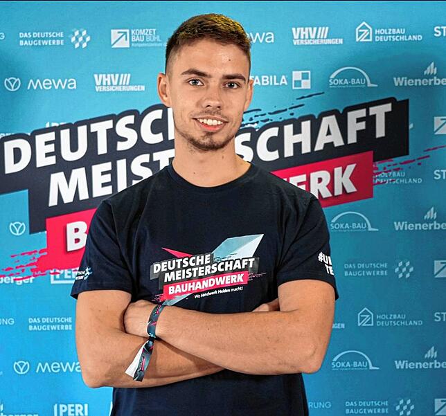 Luca Kühne ist Deutschlands zweitbester Fliesenleger-Azubi.
