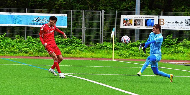 Bild 10: U23 des FV Lörrach-Brombach feiert ausgerechnet beim FC Zell den ersten Sieg &ndash; und wir haben Bilder!