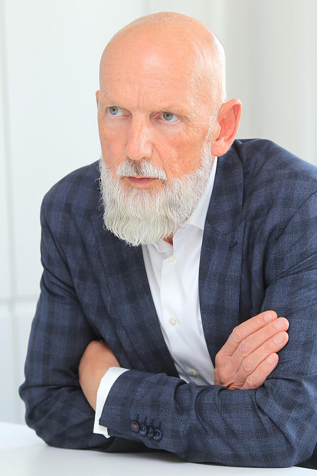 „Wie sich die Kosten im Einzelfall niederschlagen werden, lässt sich nicht sagen, aber alles in allem halte ich eine Verdoppelung ...