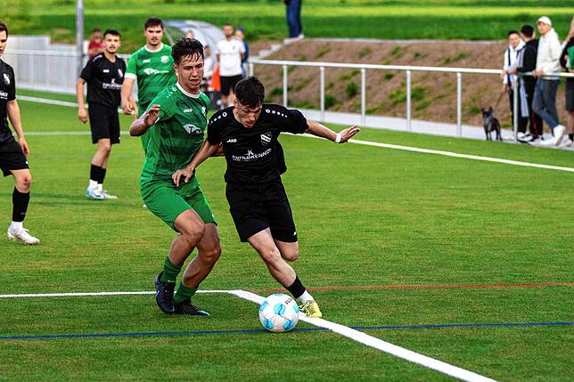 Bild 14: SV Rheintal fegt den FC Bergalingen mit 5:0 vom Platz – und wir haben Fotos!