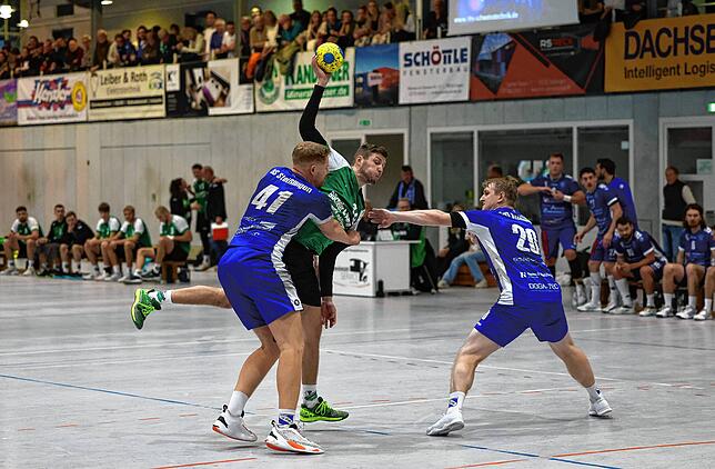 Bild 2: Unsere besten Bilder vom Handball-Derby zwischen dem TuS Steißlingen und dem TV Ehingen