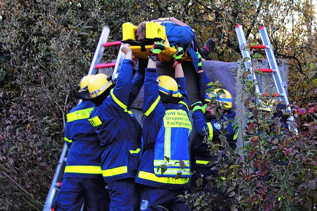 Bild 10: Bilder von THW Großübung Blauer Oktober in Stockach