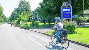 Diese aktuelle Aufnahme zeigt das Gelände der Wessenbergschule am Konstanzer Seerhein. Mitte November 2024 war es hier zu einem ...