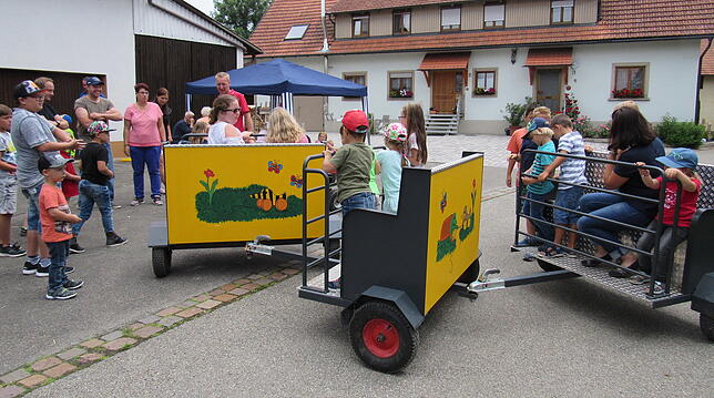 Beim Gassenfest mit dem Zügle zu fahren, war ein Spaß für die Kinder.