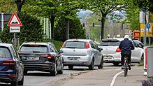 Der Straßenverkehr in Radolfzell (auf dem Bild an der Haselbrunnstraße) sowie auf der Höri geht nicht ohne Unfälle und Konflikte vonstatten.
