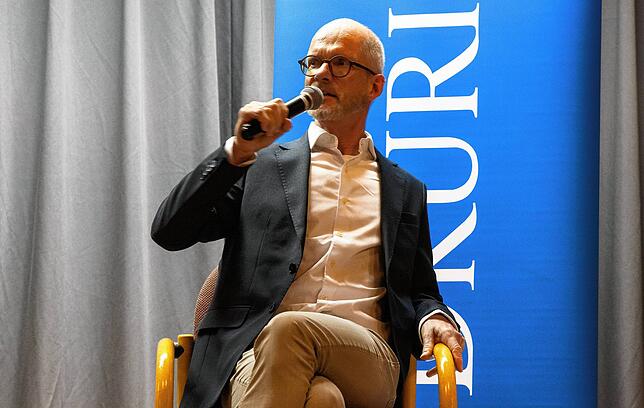 Bild 4: Alle Bilder der Veranstaltung und den KandidatInnen der SK-Podiumsdiskussion in Daisendorf