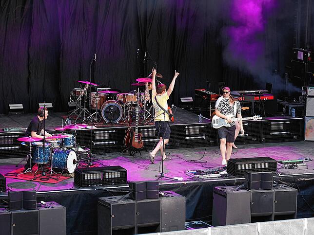 Der Soundcheck läuft.