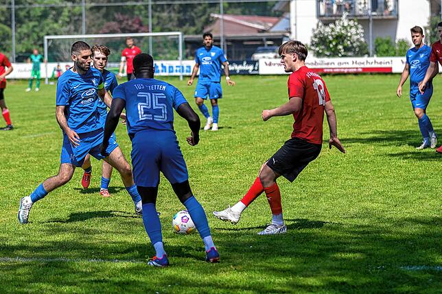 Bild 18: TuS Stetten siegt mit 2:1 beim FC Hochrhein – und wir haben Fotos!