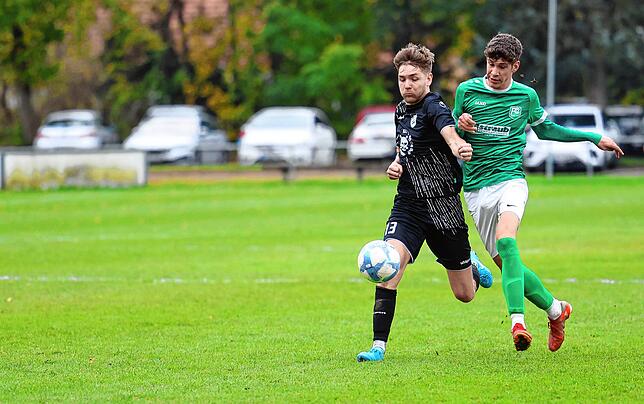 Bild 22: Unsere große Bildergalerie vom Bezirksliga-Kellerduell zwischen Kirchen-Hausen und Bräunlingen