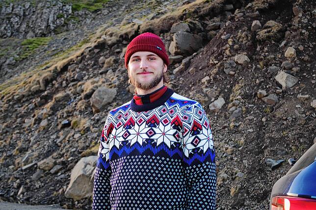 Moritz Möhrle mit Mütze und dickem Pullover könnte glatt als Isländer durchgehen.