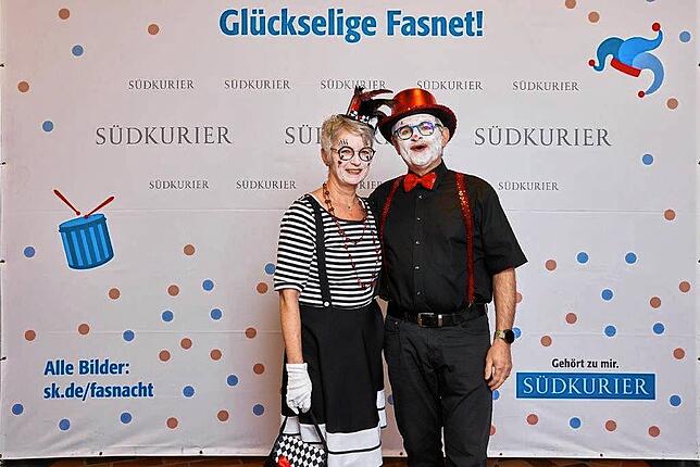 Bild 10: Fasnacht im Konzil: Narren strahlen vor der SÜDKURIER-VIP-Wand – die besten Bilder