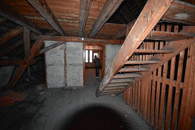 Bild 24: Exklusive Einblicke (2): Gewölbekeller, alte Wohnungen und Dachboden der Schlossbrauerei Espasingen