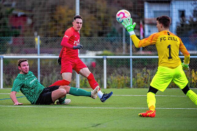Bild 31: FC Tiengen 08 und FC Zell trennen sich 1:1 &ndash; und wir haben Bilder!