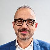 Christoph Schreyer leitet seit 2019 die Sektion Energieeffizienter Verkehr des Bundesamtes für Energie in Bern und kennt sich mit ...