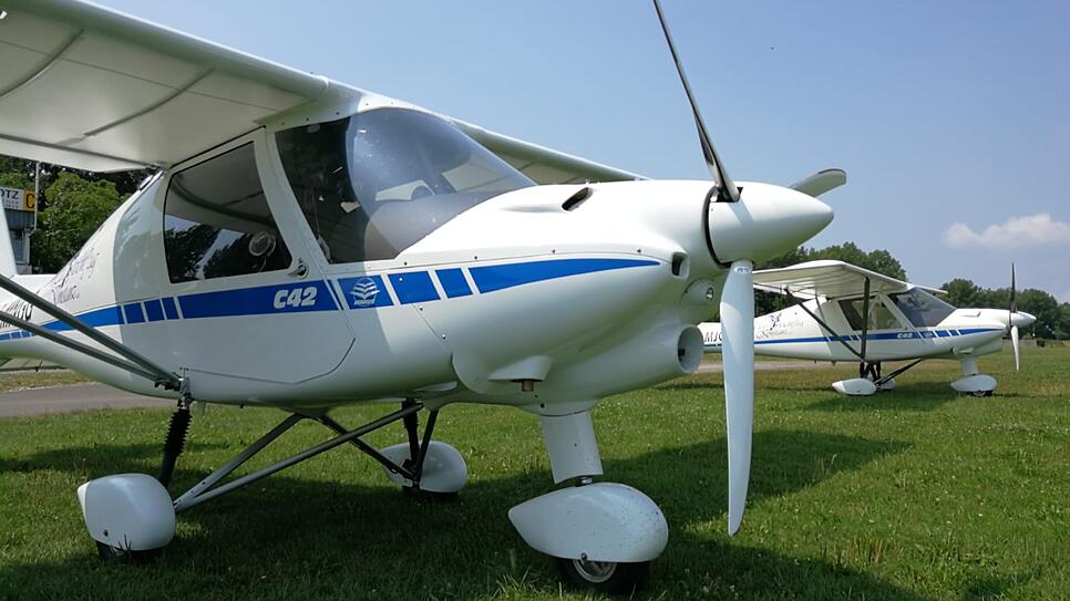 Bild : 1000 Meter über dem Erdboden in einem Ultraleichtflugzeug: Im Notfall können wir nicht aussteigen