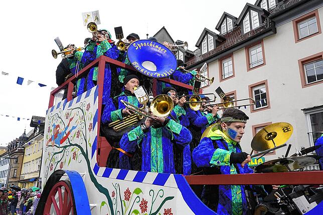 Bild 19: Alle Bilder vom großen Umzug in Villingen am Dienstag (4)