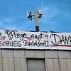 Dieses Banner hängt derzeit am Radolfzeller Krankenhaus