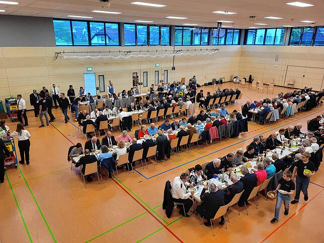 Bild 30: Die besten Bilder der Floriansmesse mit den Feuerwehrabteilungen des Landkreises
