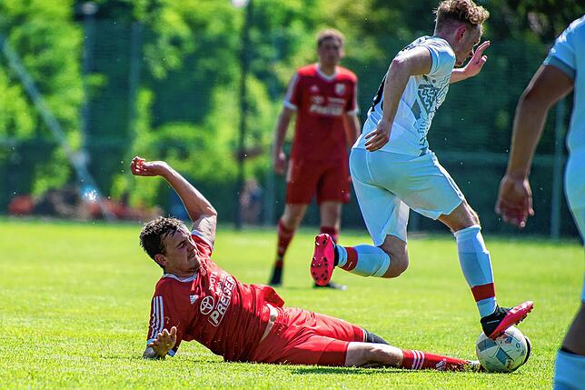 Bild 26: SV Eggingen überrascht mit 2:1-Sieg gegen Spitzenreiter FC Tiengen 08 II &ndash; und wir haben Bilder!