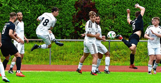 Bild 36: SG FC Wehr/Brennet siegt 8:0 gegen die U23 des SV 08 Laufenburg – und wir haben Bilder!