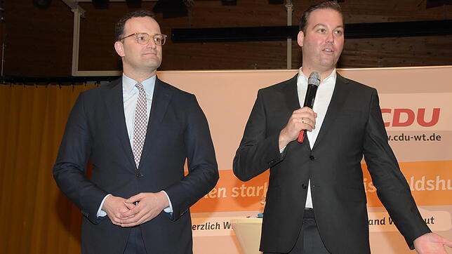 Die Fragerunden mit Gesundheitsminister Jens Spahn (links) wurden vom CDU-Bundestagsabgeordneten und Gastgeber Felix Schreiner moderiert.