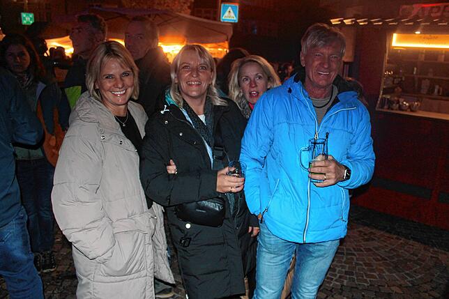 Bild 26: Jubiläums-Herbstfest beginnt mit SWR3-Party auf dem Rathausplatz