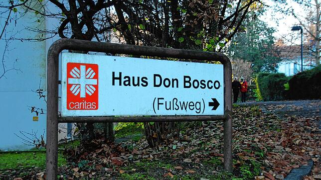 Das Haus Don Bosco am Loretto-Wald. Die Mitarbeiter und Bewohner der Caritas Einrichtung machen eine schwere Zeit durch.