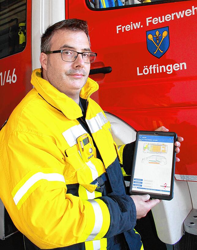 Top ausgerüstet ist die Feuerwehr Löffingen, auch für die vielfältigen und neuen Herausforderungen. Mit einem Tablet für schnelle ...