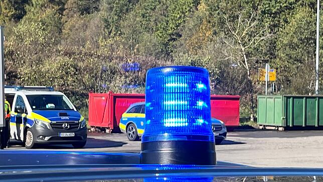 Die Polizei ist auf der Suche nach einem Täter oder mehreren Tätern, die am Wochenende in die Bodensee-Schule St. Martin eingebrochen ...