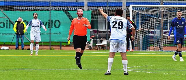 Bild 5: SV Blau-Weiß Murg siegt 3:1 beim VfB Waldshut – und wir haben Bilder!