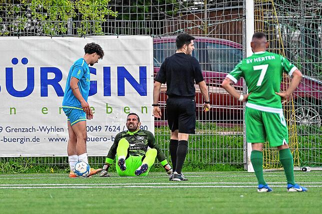 Bild 33: SV Herten besiegt den SV Jestetten mit 5:0 – und wir haben Fotos!
