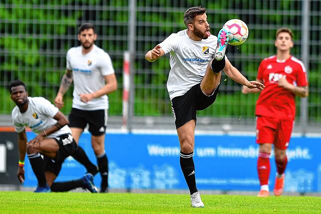 Bild 29: SV 08 Laufenburg siegt beim FSV Rot-Weiß Stegen mit 3:0 &ndash; und wir haben Bilder!