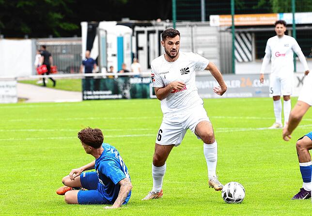 Bild 9: Bildergalerie zum Testspielsieg des FC 08 Villingen gegen den Regionalligisten TSG Balingen!