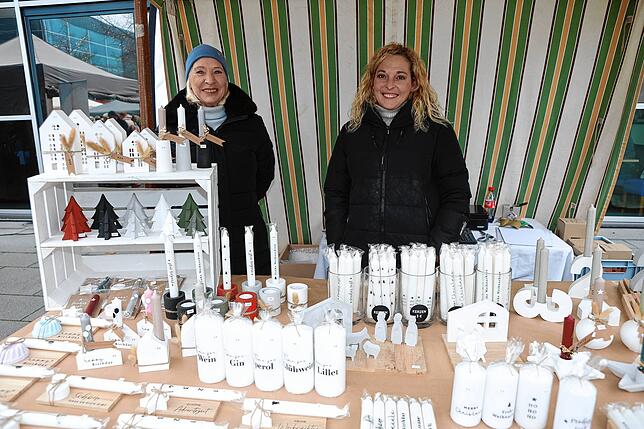Bild 30: Trubel auf dem Rathausplatz