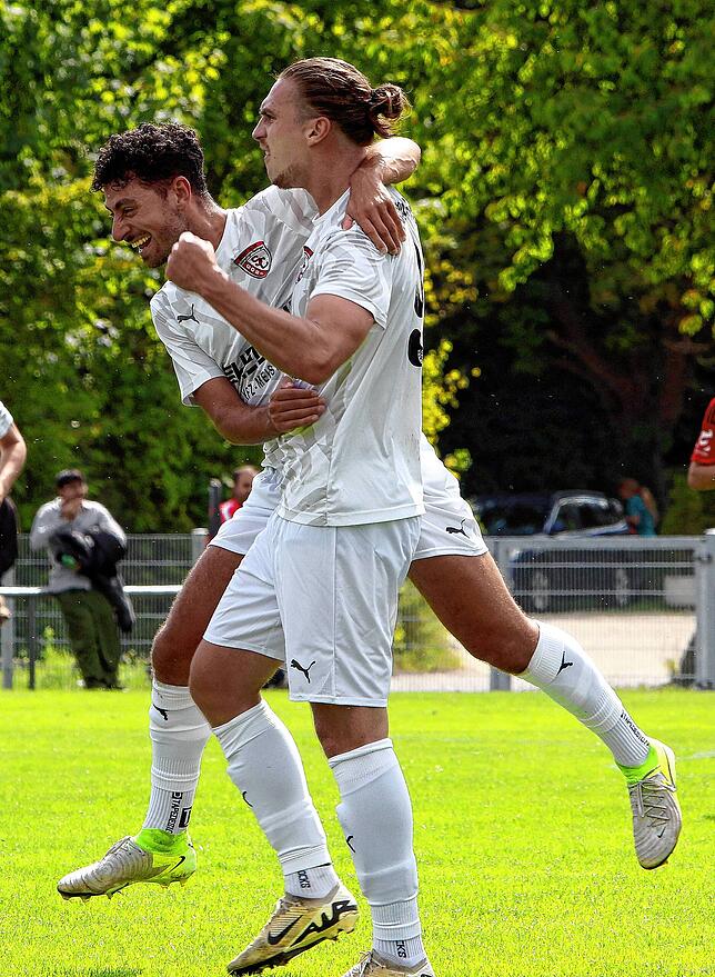 Bild 14: SC Gottmadingen-Bietingen gewinnt 2:1 beim FC Überlingen. Wir waren mit der Kamera dabei!