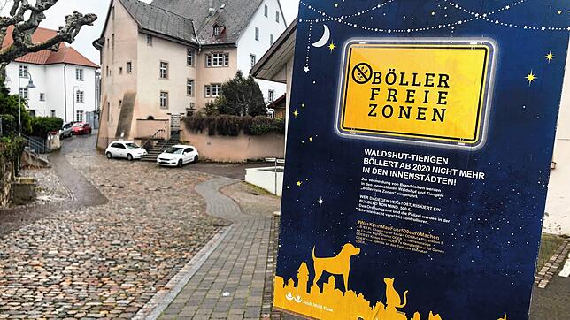 Teile der Waldshuter Altstadt &ndash; hier die Amthausstraße &ndash; hat die Verwaltung 2020 zu böllerfreien Zonen erklärt. (Archivbild)