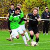 Eine torreiche Partie zeigten die SG Dauchingen/Weilersbach (schwarze Trikots) und der FC Furtwangen (Grün).
