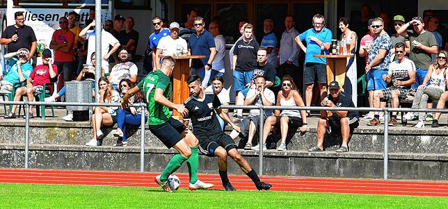 Bild 30: Aufsteiger SG FC Wehr-Brennet unterliegt unglücklich mit 2:3 gegen den SV Herten &ndash; und wir haben Bilder vom Spiel!