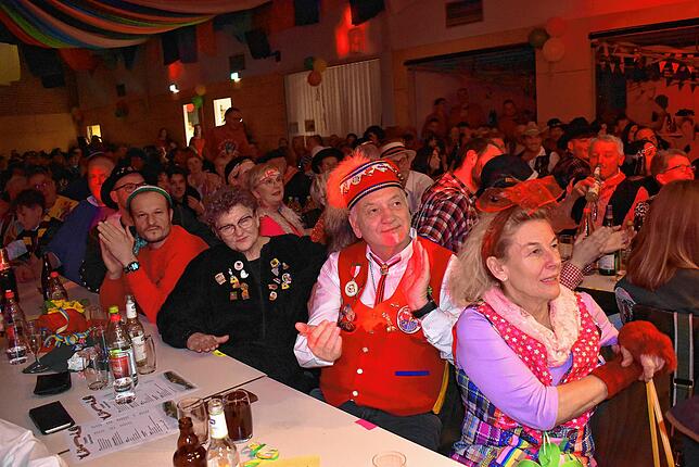 Bild 18: Bunter Abend in Untermettingen – hier sind die Bilder