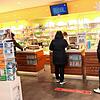Den ganzen Tag über hatten die Apotheken in Bad Säckingen &ndash; wie hier die Bergsee-Apotheke &ndash; alle Hände voll zu tun, um der ...