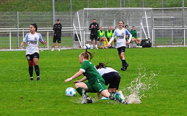 Bild 11: Wasserschlacht im Hegau! HFV verliert umkämpfte DFB-Pokal-Partie – wir haben die besten Bilder