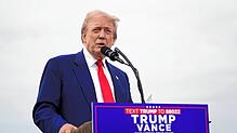 Bild : Meinung: Attentatsversuch auf Trump zeigt gefährliche Polarisierung des Wahlkampfs
