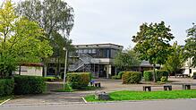Die Sanierung des Altbaus der Klettgauer Realschule soll im Juni des Jahre 2026 abgeschlossen sein. Bild: Eva Baumgartner