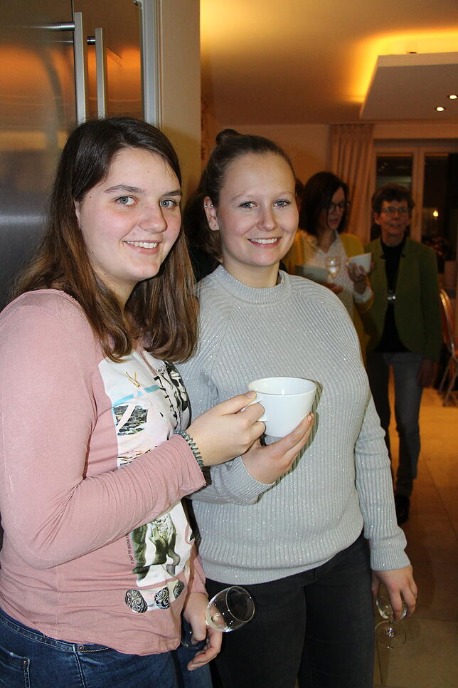 Viel gelernt über Kaffee und die Fürstenberger Landfrauen haben Ann-Kathrin Preis und Maria Meyer.
