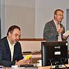 Für den Leiter des Sozialamtes Schwarzwald-Baar, Jan Hauser, (rechts) und Bürgermeister Markus Keller ist die Pflege ein wichtiges ...